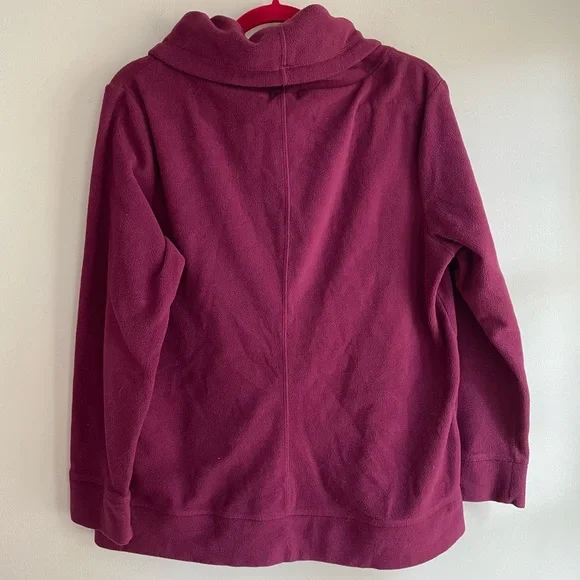 Old Navy Cowl Neck Fleece Sweatshirt - Picture 4 of 5